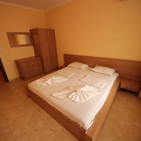 Appartamento Menada Sea Regal