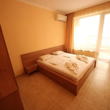Apartment Menada Sea Regal Nesebar